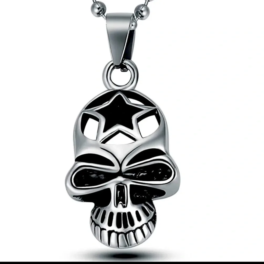 Unisex Stainless Steel Star Cut Out Skull Necklace